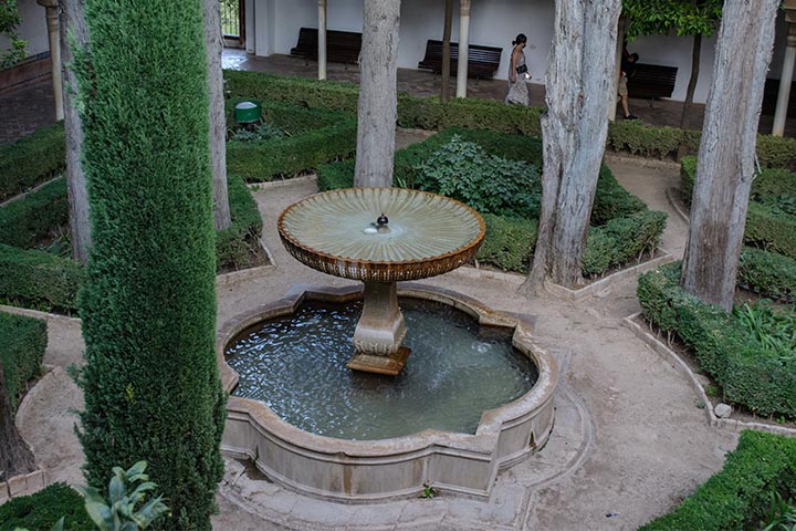 unique concrete design