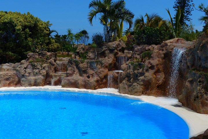 swimming pool waterfalls
